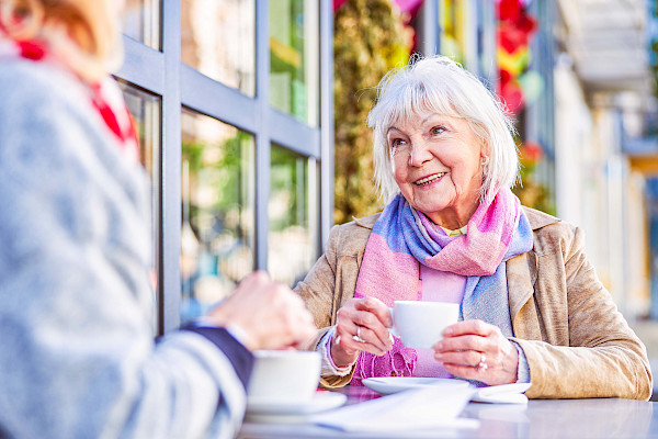 Boosting Confidence in Later Years: Simple Ways to Lift Your Spirits